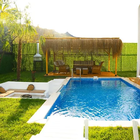 Velora Deluxe Villa *